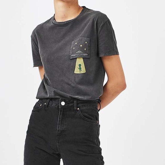 Topshop (Tee and Cake) Nibbled Ufo glow pocket tshirt - Picture 6 of 8